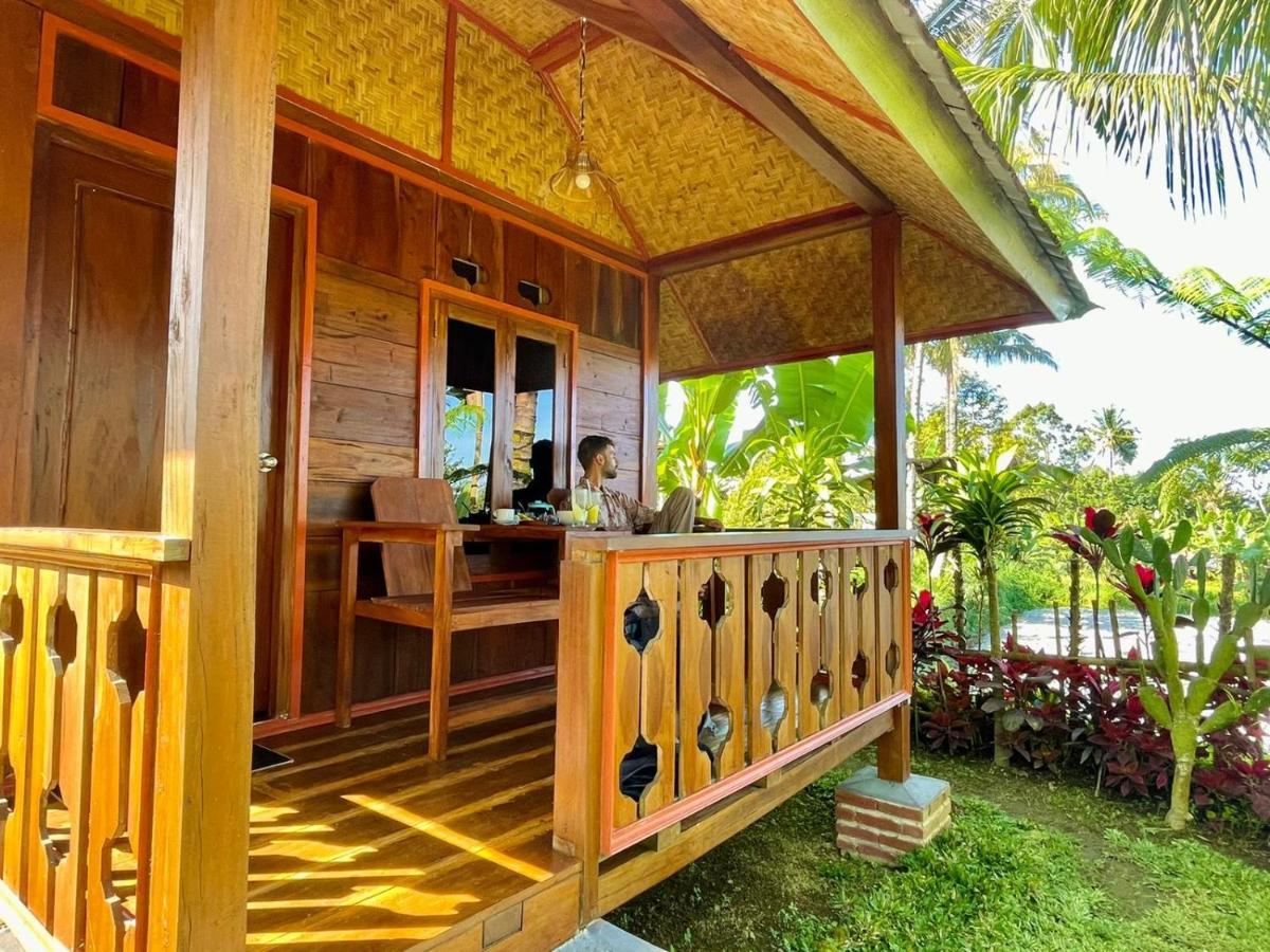 Wina Wani Homestay *